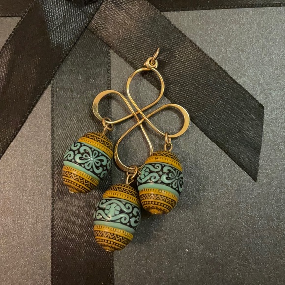 Jewelry - 🎀3 for $15🎀Vintage Pendant